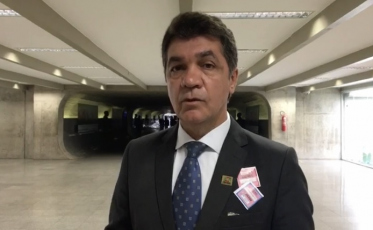 Contra a PEC da Maldade, Salvaro vai ao Senado (VÍDEO)