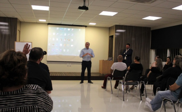 Grupo de Cirurgia Bariátrica da Clínica Mova discute procedimentos estéticos