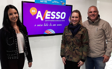 Creche, plano de saúde e crematório: os pets dominaram o mundo