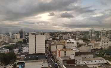 Tempo esquenta no Sul 