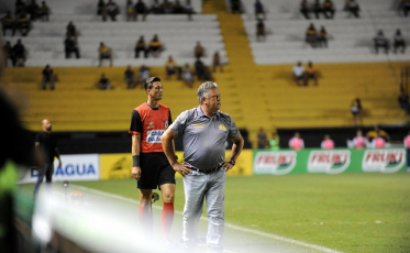 Cavalo admite: está preocupado com o Criciúma