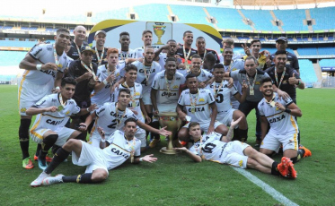 Taça para o ano terminar bem