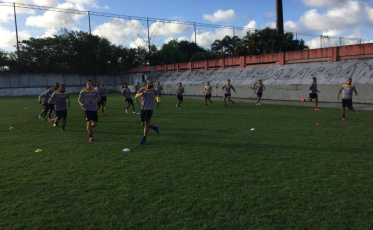 Tigre com pouco tempo para mudar e reagir