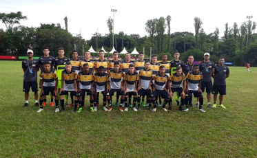 Uma vitória e uma derrota do Criciúma na base