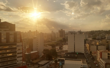 Previsão de tempo quente no fim de semana