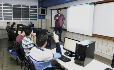 De alunos a docentes: Uma vida dedicada a aprender e ensinar