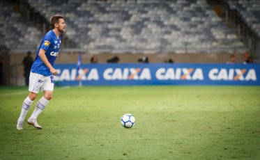 Cruzeiro deve R$ 450 mil ao Criciúma 