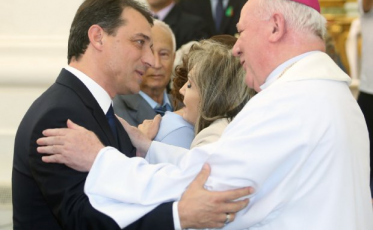 Culto ecumênico antecede posse do governador