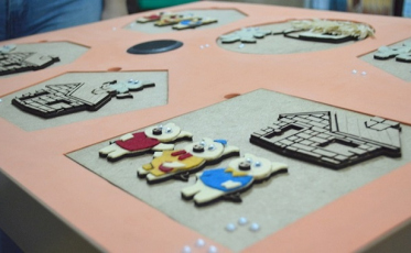 Exposição “O Design nos UNE” chega no Cultura Acic