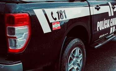 Polícia Civil cumpre 23 mandados de busca e apreensão em investigação por fraudes de licitações em SC