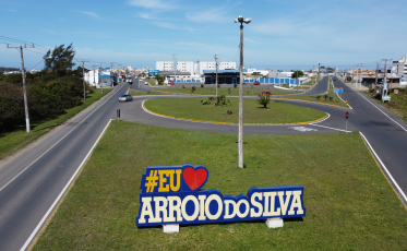 Sábado tem show nacional com Nenhum de Nós em Balneário Arroio do Silva