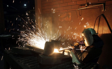 Indústria puxa a geração de empregos na Região Carbonífera