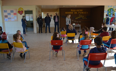 Aniversário de Morro da Fumaça é comemorado nas escolas