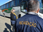 Ônibus e supermercados recebem fiscalização