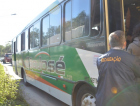 Ônibus e supermercados recebem fiscalização