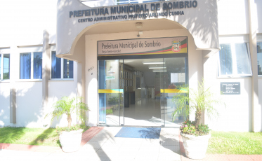 Administração Municipal volta a atender em horário normal em Sombrio