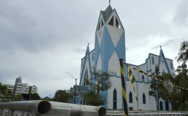 Inicia montagem da estrutura para 23ª Festa do Colono de Siderópolis