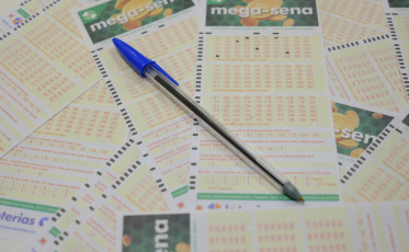 Concurso 3009 da Mega-Sena: veja os números sorteados neste sábado (16)