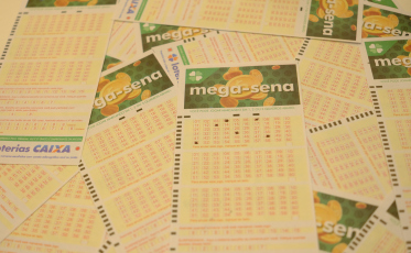 Concurso 3021 da Mega-Sena: veja os números sorteados neste sábado (20)