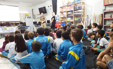 Escola infantil de Arroio do Silva recebe palestra de trânsito seguro