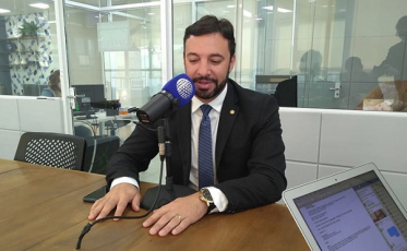 Para deputado, confiança do governo está desestabilizada