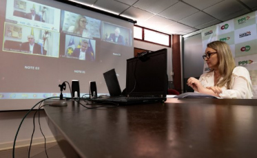 Daniela destaca potencialidades de SC em fórum nacional