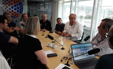 Técnico do Goiás e ex-presidente do Benfica no Debate Aberto