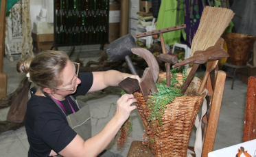 Parque ganha decoração para a Festa do Vinho