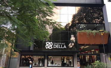Shopping Della volta a atender em horário normal em novembro