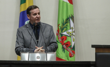 Aprovado projeto que proíbe inauguração de obras públicas inacabadas