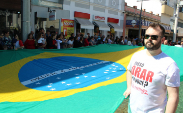 Praça Anita Garibaldi recebe desfile em 7 de Setembro