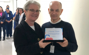 Funcionário se despede do Hospital São José após 48 anos