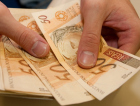 Pagamento de R$ 500 por conta do FGTS começa na próxima sexta