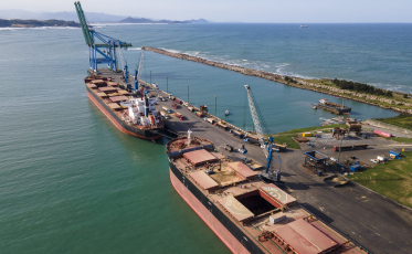 Porto de Imbituba bate recordes em 2023
