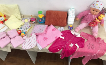 Afabess entrega enxovais a mães do município