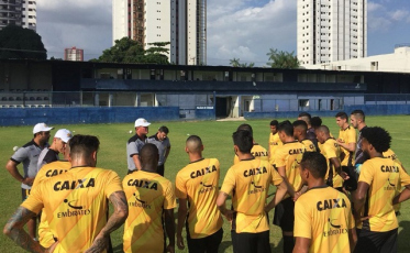 Brigatti e o calor: as armas do Paysandu 