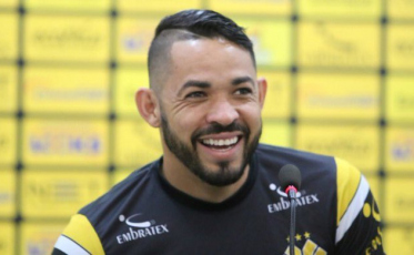 Tigre parabeniza os goleiros