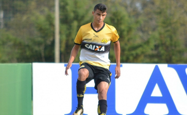 Reunião nesta tarde pode definir retorno de Claudinho ao Criciúma