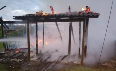 Chamas destroem mais de 91% de casa no Sul do estado