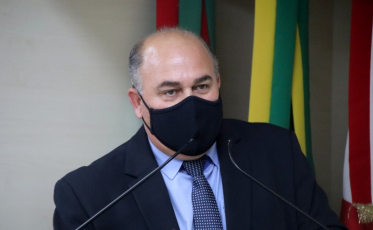 Vereador não reeleito critica eleitores que venderam votos