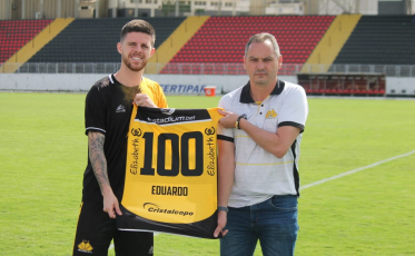 Eduardo completa cem jogos com a camisa do Criciúma