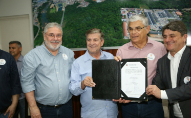 Um dia de festa para Orleans e Lauro Müller