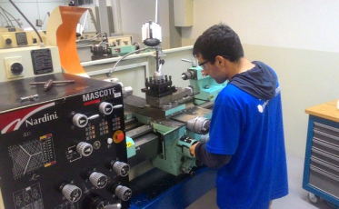 Região precisa de profissionais especializados na indústria