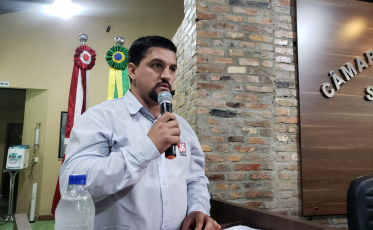 Vereadores questionam engenheiro sobre pavimentações em Siderópolis