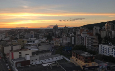 Domingo de sol com termômetros beirando os 30ºC