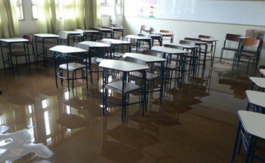 Escola atingida por alagamentos recebe reformas