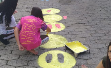 Brincadeiras estimulam a capacidade motora de alunos