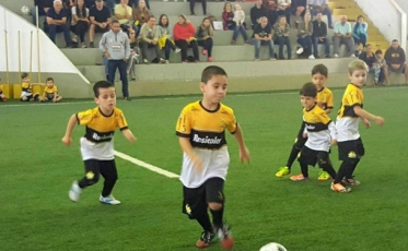 Escolinha de futebol do Criciúma retorna em março
