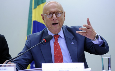 “O Brasil não está preparado para atender o microempresário”, diz Amin