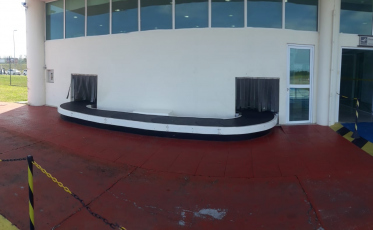 A volta da esteira ao aeroporto em Jaguaruna